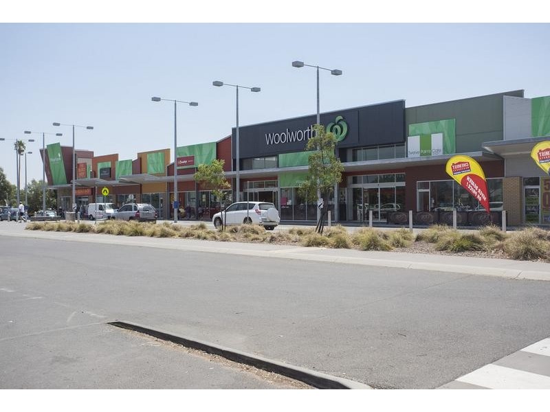 16 Market Garden Circuit, Epsom VIC 3551