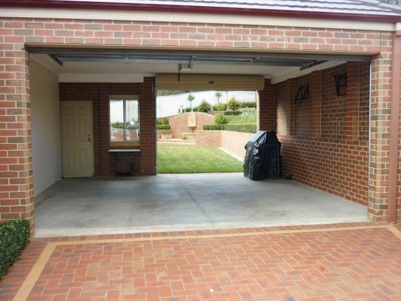 5 Adelle Court, Strathdale VIC 3550