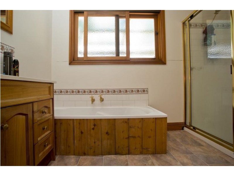 363 Napier Street, White Hills VIC 3550