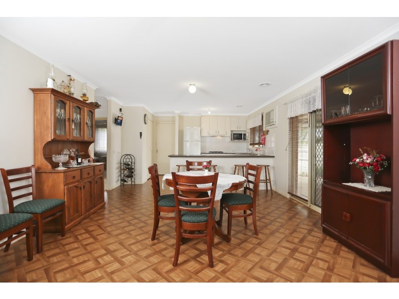2 Bassett Drive, Strathfieldsaye VIC 3551