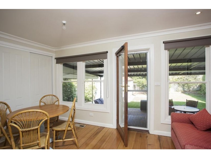 3 Theodore Street, Flora Hill VIC 3550