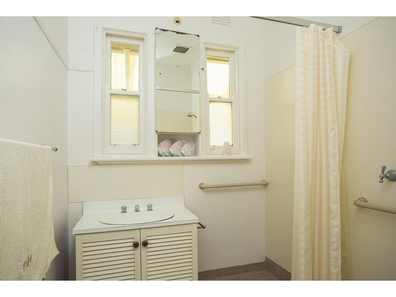 16 Jennings Street, East Bendigo VIC 3550