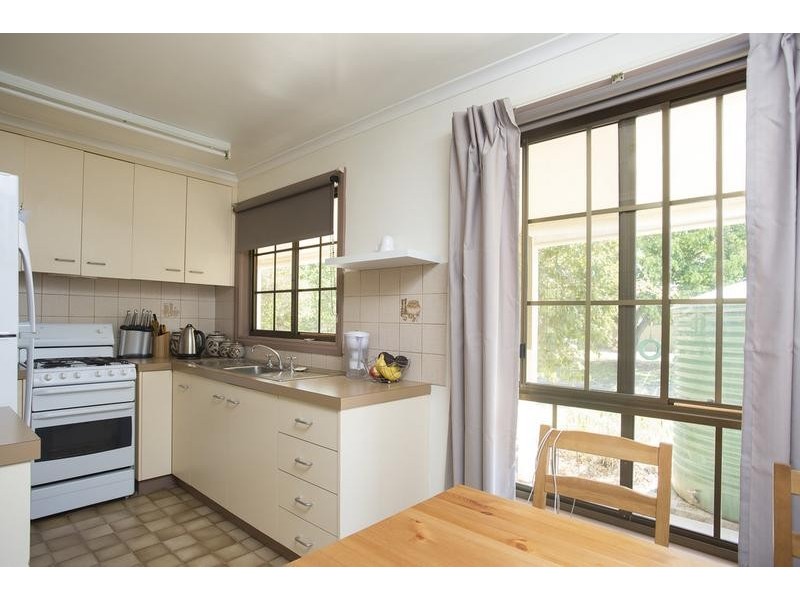 15 Saade Street, Epsom VIC 3551