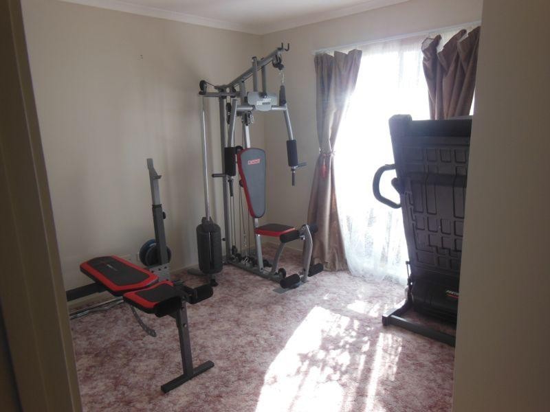 31 Pattison Drive, Kangaroo Flat VIC 3555