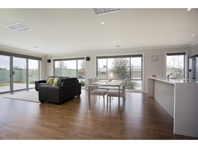 44 Lower Beckhams Road, Maiden Gully VIC 3551