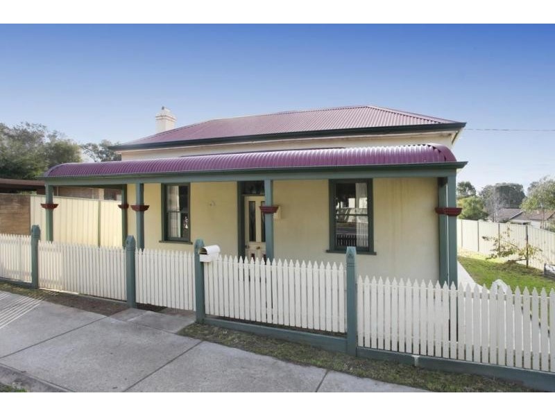 110 Marong Road, West Bendigo VIC 3550