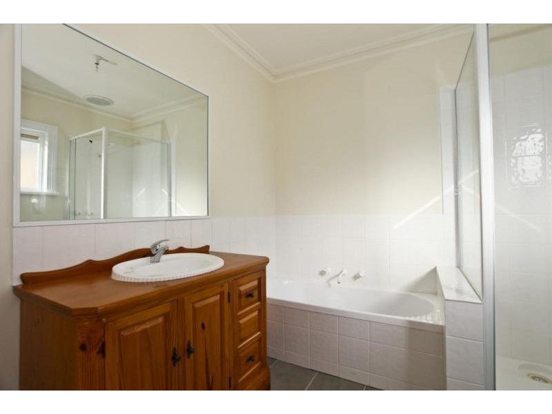 110 Marong Road, West Bendigo VIC 3550