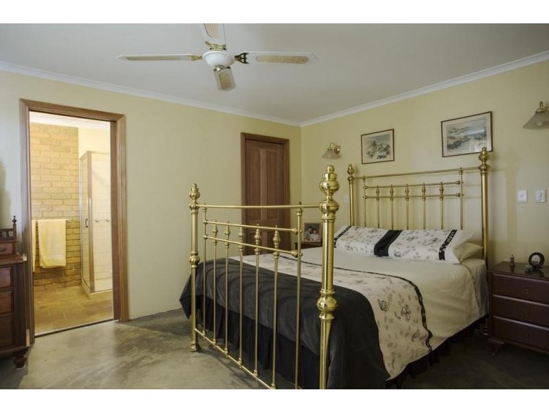 210 Gleesons Road, Strathfieldsaye VIC 3551
