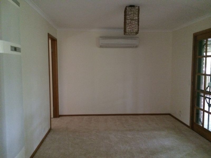 5a Bolton Drive, Strathdale VIC 3550