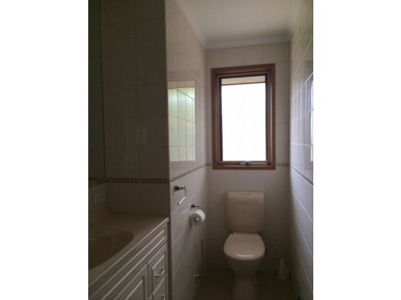 5a Bolton Drive, Strathdale VIC 3550