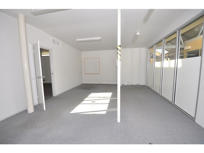 Shop 4 172-176 McIvor Road, Bendigo VIC 3550