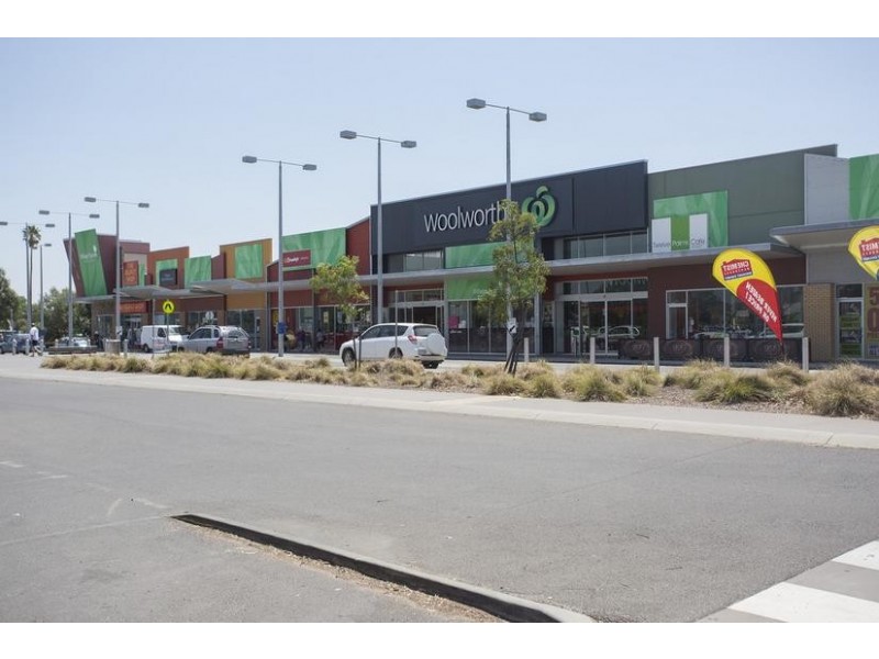 16 Market Garden Circuit, Epsom VIC 3551