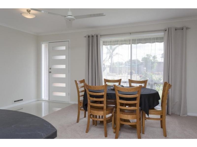 11 Robertson Street, Epsom VIC 3551