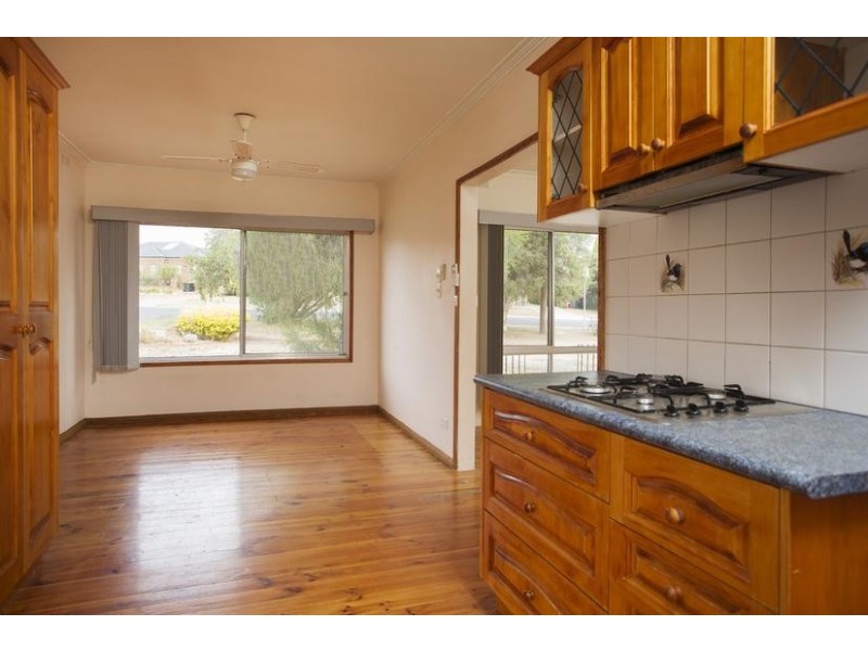 3 Friswell Avenue, Flora Hill VIC 3550