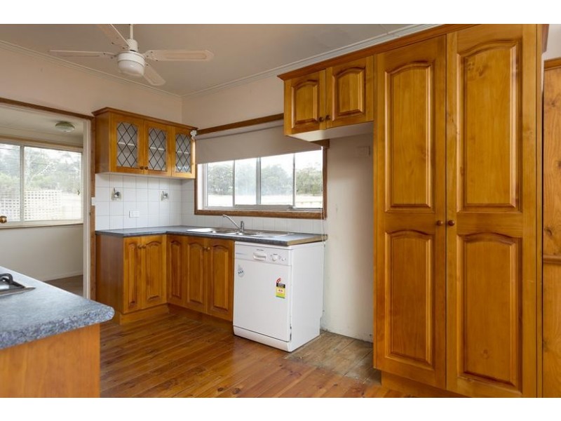 3 Friswell Avenue, Flora Hill VIC 3550