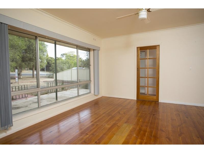 3 Friswell Avenue, Flora Hill VIC 3550