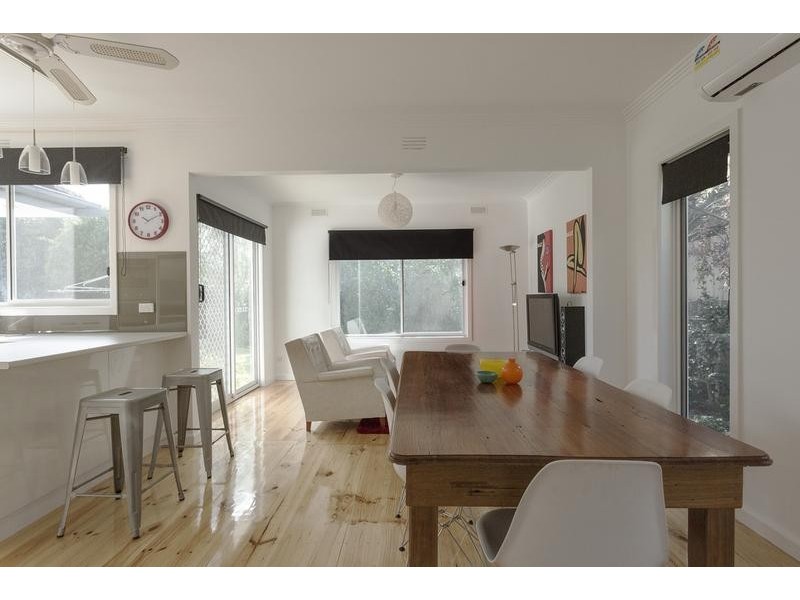 4 Nicholls Court, White Hills VIC 3550