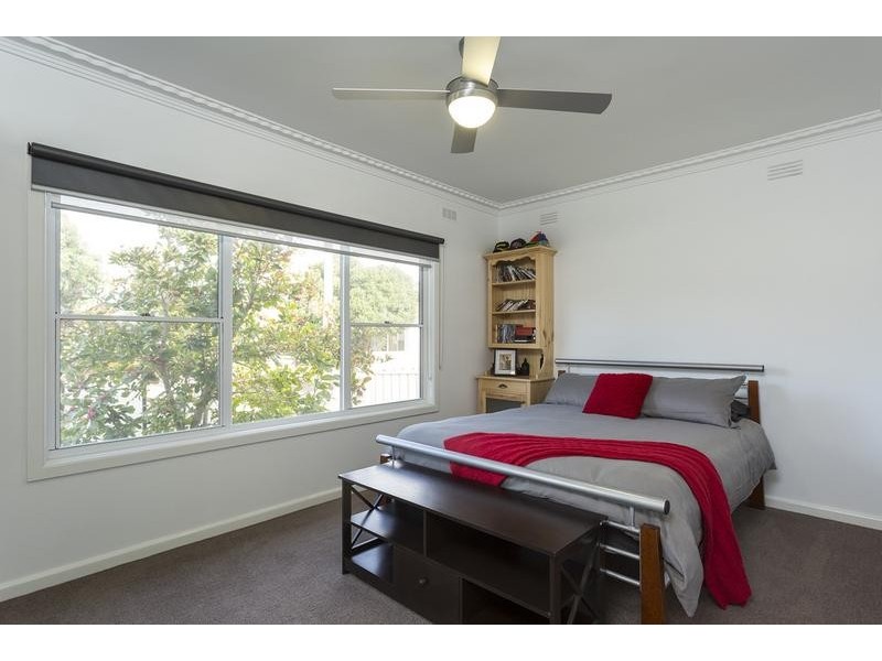 4 Nicholls Court, White Hills VIC 3550