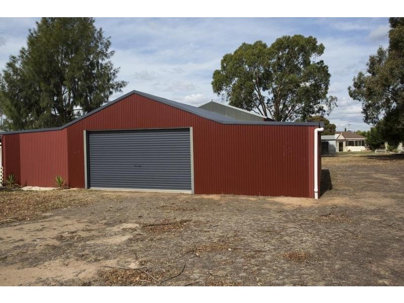 805 Midland Highway, Huntly VIC 3551