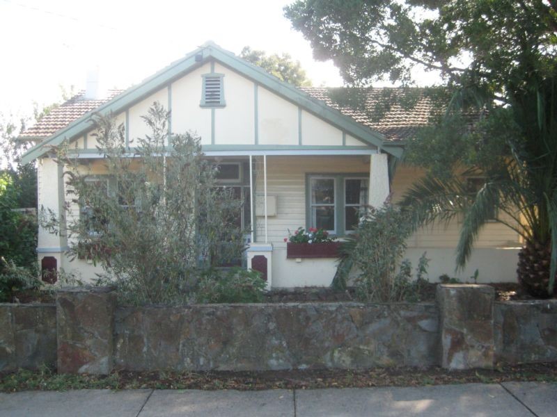 7 Carolin Street, Flora Hill VIC 3550