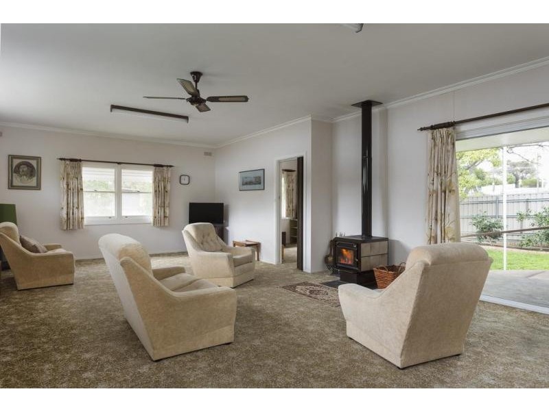 40 Lawson Street, Spring Gully VIC 3550