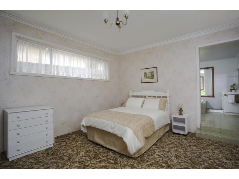 40 Lawson Street, Spring Gully VIC 3550