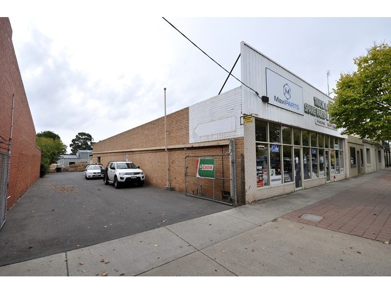 141 Charleston Road, Bendigo VIC 3550