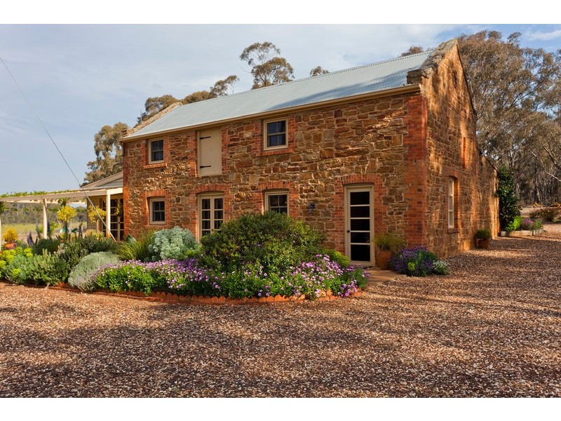 51 Andrews Road, Maiden Gully VIC 3551