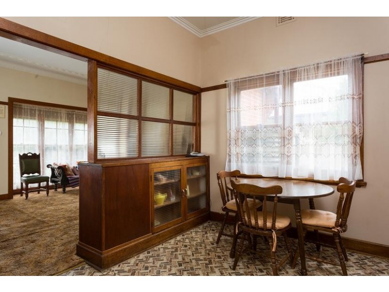 11 Clarke Street, Kennington VIC 3550