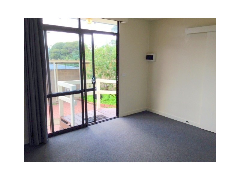 22a Bank Street, Kangaroo Flat VIC 3555