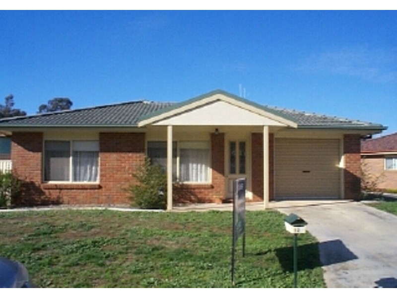 12 Claire court, Kennington VIC 3550