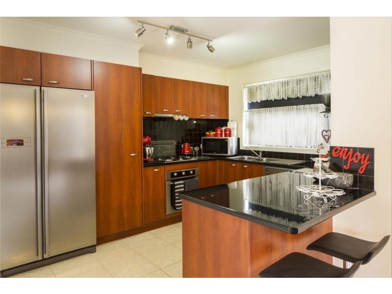 3 Melinda Street, California Gully VIC 3556