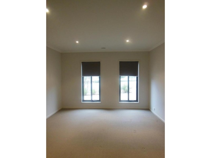 65 Soldatos Drive, Golden Square VIC 3555