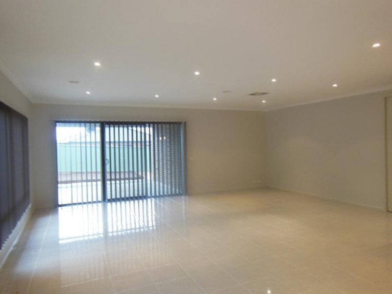 65 Soldatos Drive, Golden Square VIC 3555