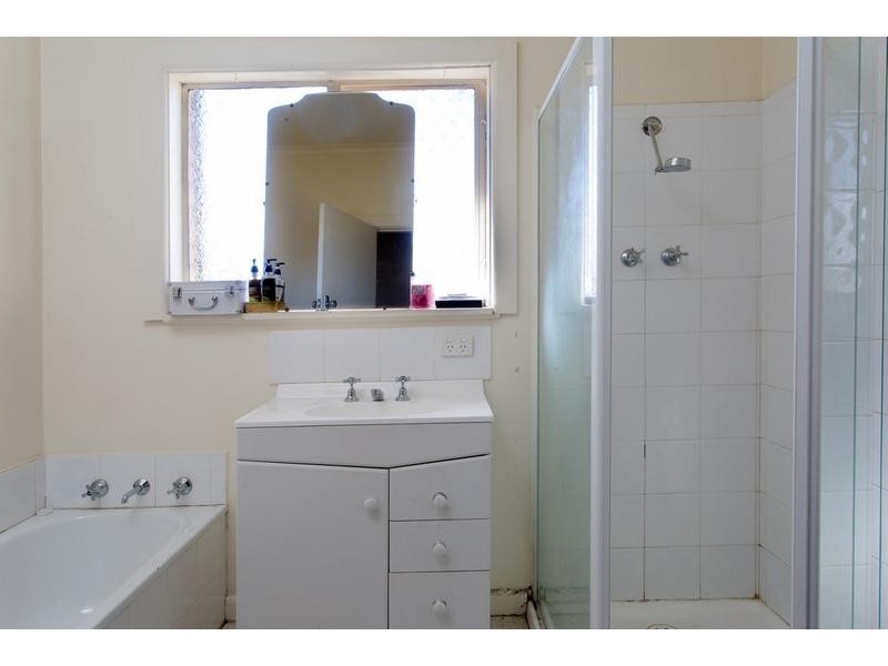 17 Mafeking Street, Kennington VIC 3550