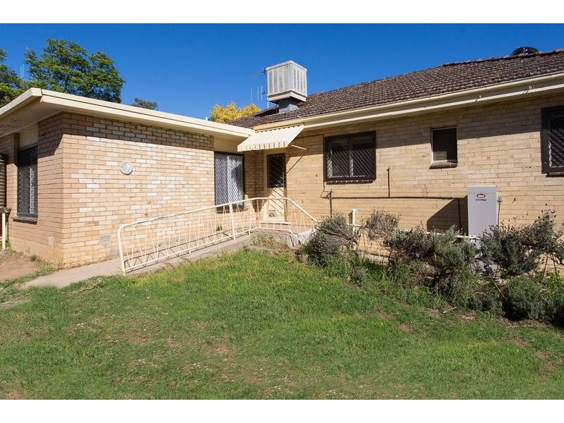 17 Mafeking Street, Kennington VIC 3550