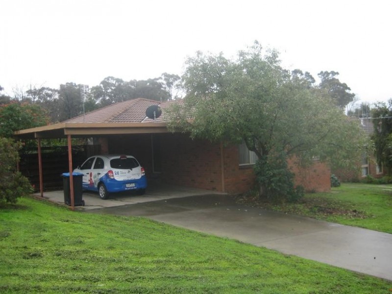 9 Banyula Court, Golden Square VIC 3555