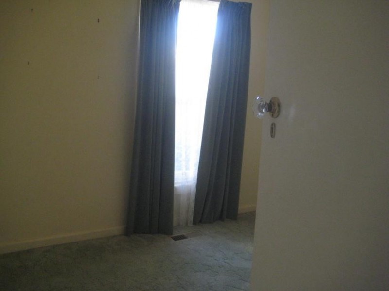 5 Burrell Street, Flora Hill VIC 3550