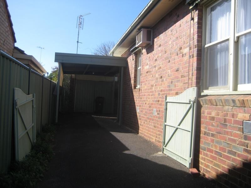 5 Burrell Street, Flora Hill VIC 3550