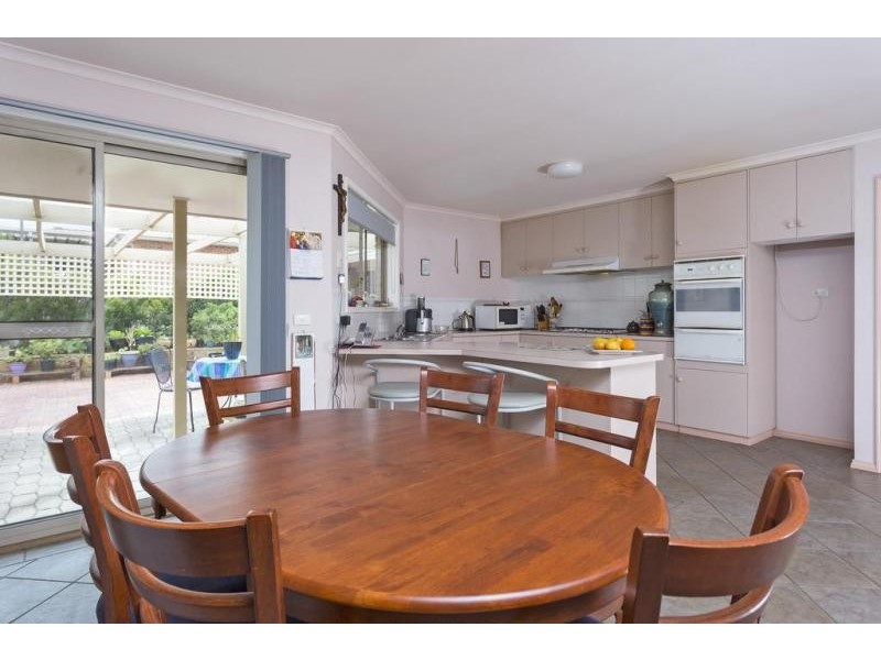 18 Jackman Court, Golden Square VIC 3555