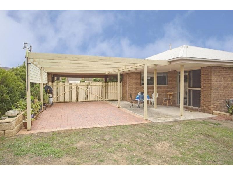 18 Jackman Court, Golden Square VIC 3555