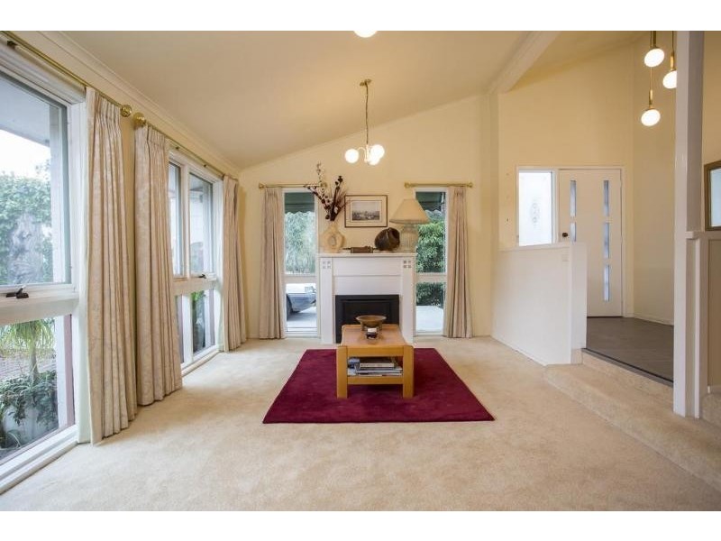 5624 Calder Highway, Kangaroo Flat VIC 3555