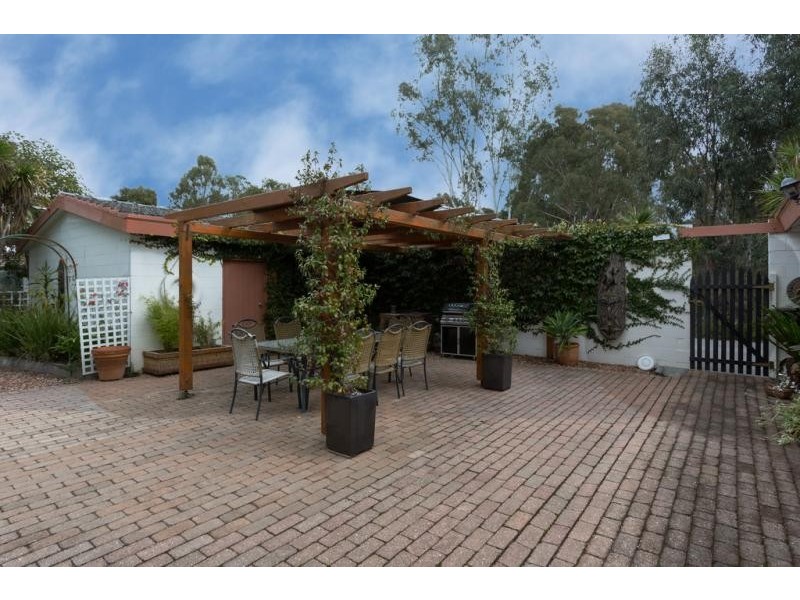 5624 Calder Highway, Kangaroo Flat VIC 3555