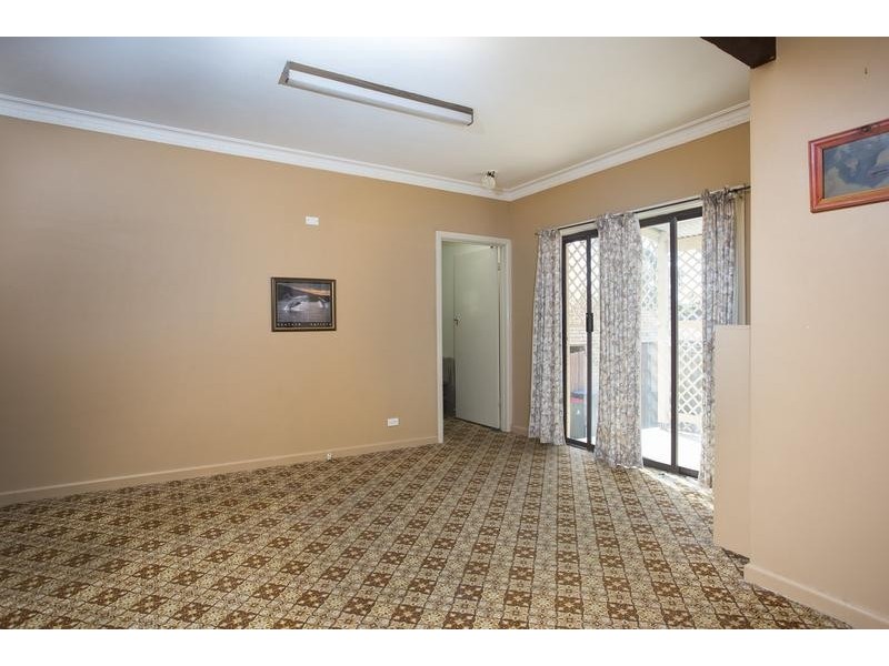 24 Clarke Street, Kennington VIC 3550