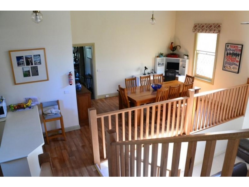 51 Carpenter Street, Quarry Hill VIC 3550