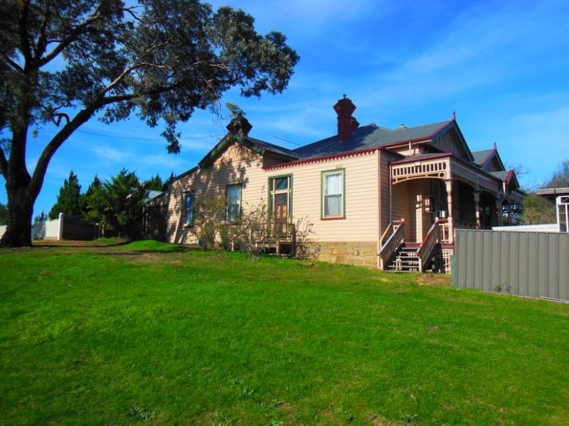 5A Harkness Street, Quarry Hill VIC 3550