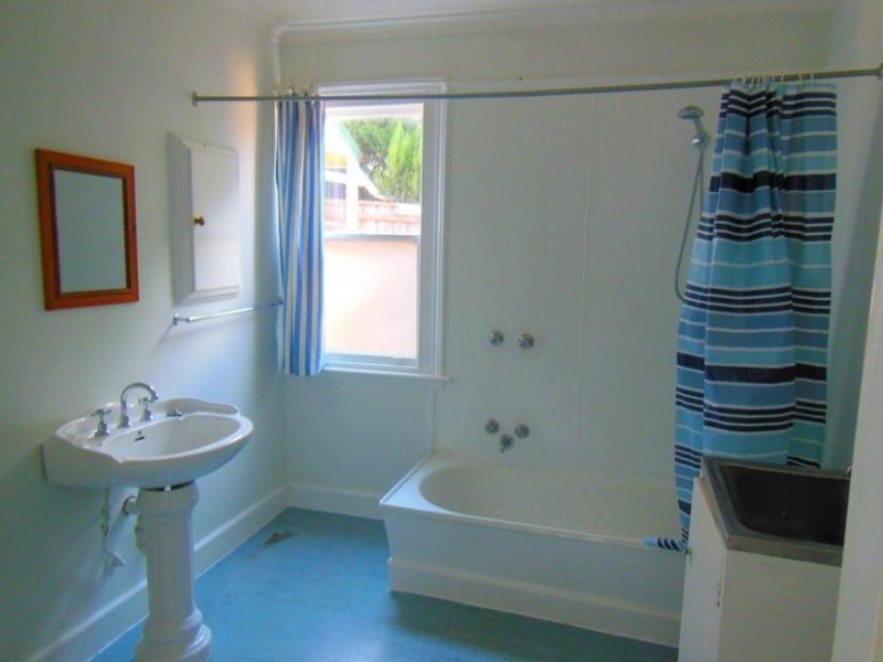 5A Harkness Street, Quarry Hill VIC 3550