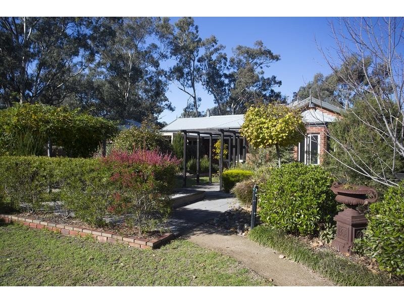 48 Homebush Drive, Junortoun VIC 3551