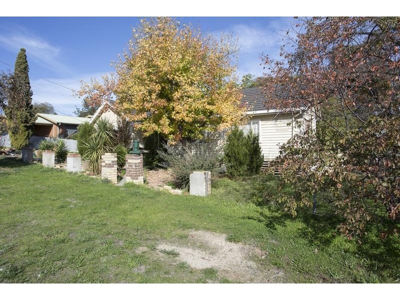 8 Towers Street, Flora Hill VIC 3550