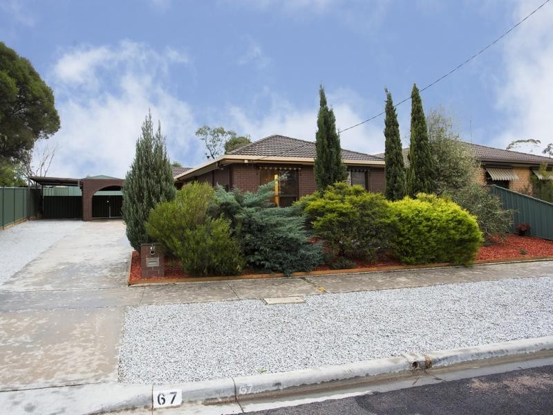 67 Gill Avenue, California Gully VIC 3556